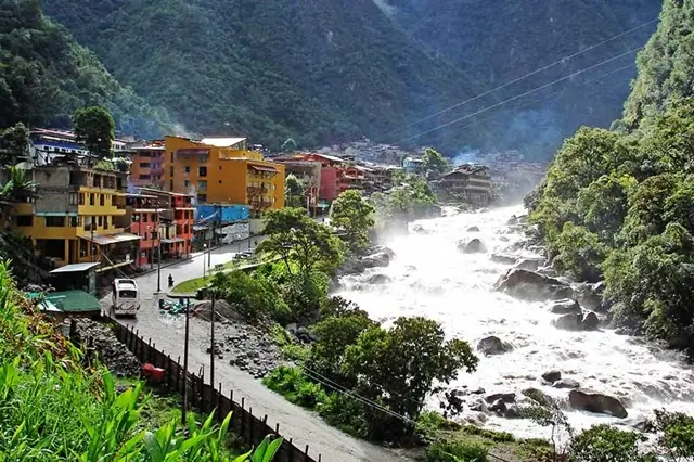 Aguas Calientes